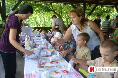 Táborzáró istentiszteleten és kiállításon mutatták be a gyermekek az egy hét alatt tanultakat (Kazinczy Paszterkó Diana felvétele)