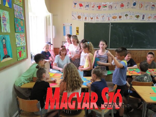 A foglalkozások egy részét az iskola tantermeiben tartják (Fotó: Patyi Szilárd) A foglalkozások egy részét az iskola tantermeiben tartják (Fotó: Patyi Szilárd)