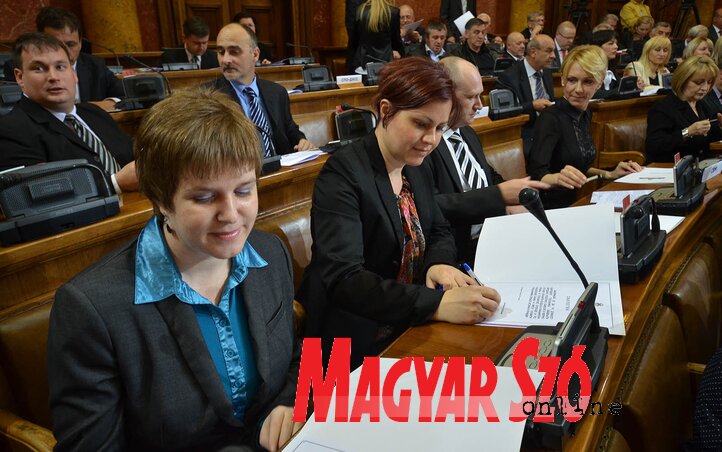 Parlamenti illusztráció (Ótos András felvétele)