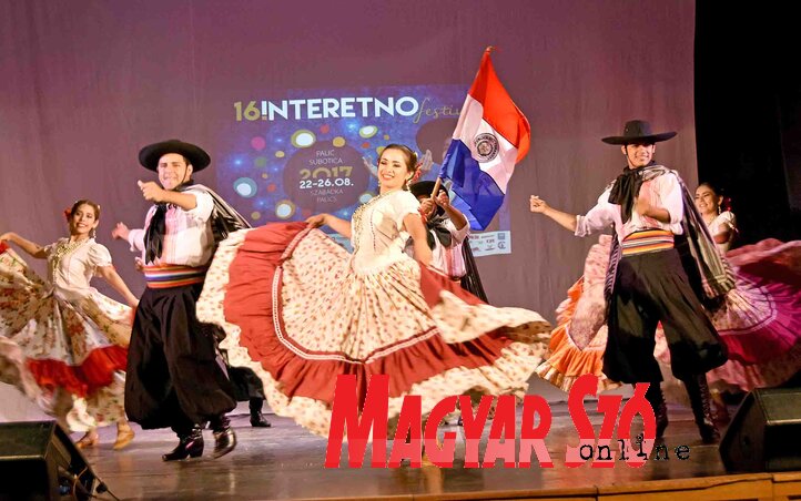 Paraguay idén is képviselteti magát a rendezvényen (Gergely Árpád archív felvétele) Paraguay idén is képviselteti magát a rendezvényen (Gergely Árpád archív felvétele)