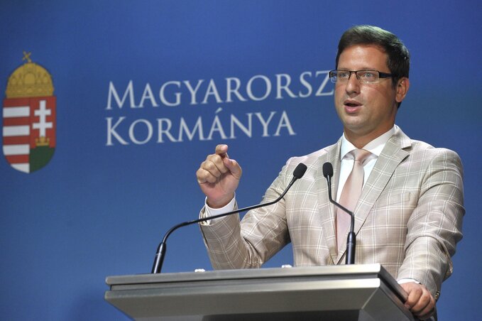 Gulyás Gergely (fotó: MTI) Gulyás Gergely (fotó: MTI)