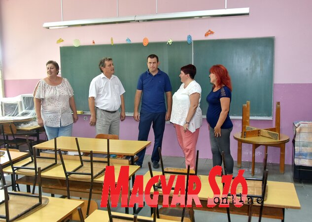 A bogarasai iskolában felkészültek a tanévkezdésre (Gergely József felvétele)