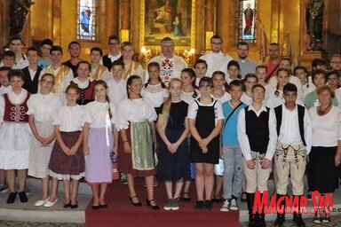 A tábor részvevői (Paraczky László felvétele)