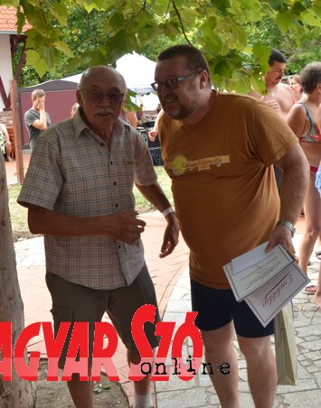 Lajos bátyám, hogy is volt az? Dr. Ducza Lajos és Gönczi Károly (Fotó: Dávid Csilla) Lajos bátyám, hogy is volt az? Dr. Ducza Lajos és Gönczi Károly (Fotó: Dávid Csilla)