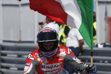 San Marino Andrea Dovizioso győzelmét hozta, a hazai közönség nagy örömére (Fotó: Beta/AP)