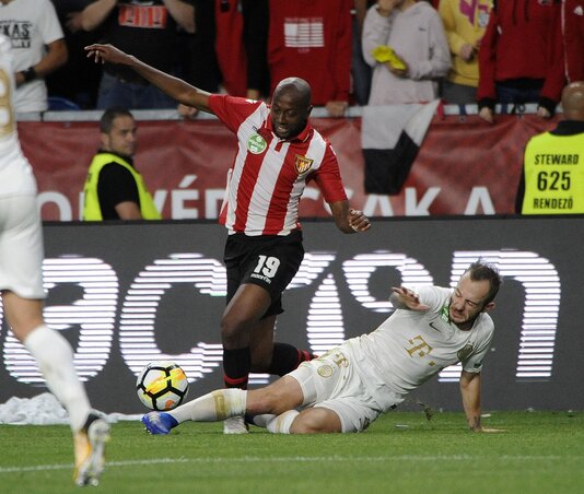 Jelenet a kispesti rangadóról (Fotó: MTI)