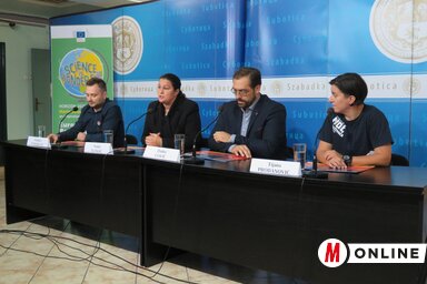 Vladimir Todorović, Nataša Aleksić, dr. Zlatko Čović és dr. Tijana Prodanović (Fotó: Patyi Szilárd)