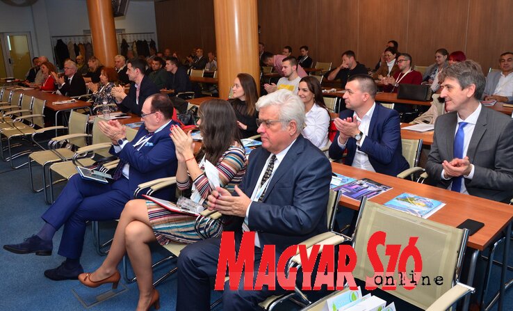 A fórum résztvevői (Fotó: Dávid Csilla)