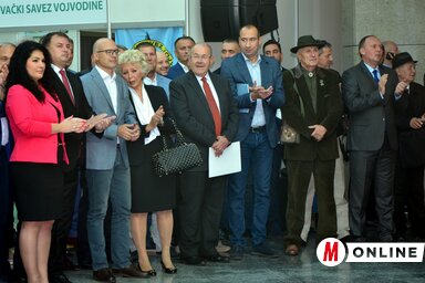 Pásztor István középen, mellette jobbról Vuk Radojević, Miloš Vučević balról a harmadik (Fotó: Dávid Csilla)