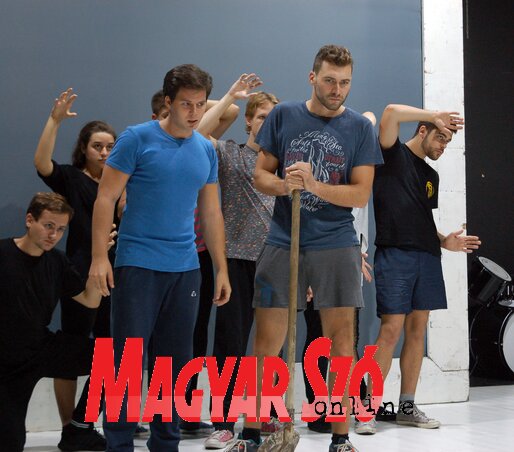 A Tom Sawyer kalandjai próbáján A Tom Sawyer kalandjai próbáján
