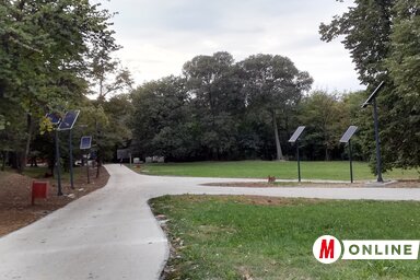 Befejeződött a Kamenicai park felújításának az első fázisa, megújultak az útfelületek, játszótér épült, padokat helyeztek el (Dávid Csilla felvétele)