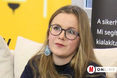 Csizmadia Anna népdalénekes (Szabó Nóra felvétele)