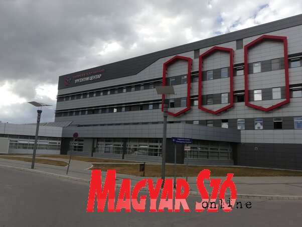A járvány kezdete óta 24 ember halt meg a Vajdasági Klinikai Központban (Tóth D. Lívia felvétele) A járvány kezdete óta 24 ember halt meg a Vajdasági Klinikai Központban (Tóth D. Lívia felvétele)