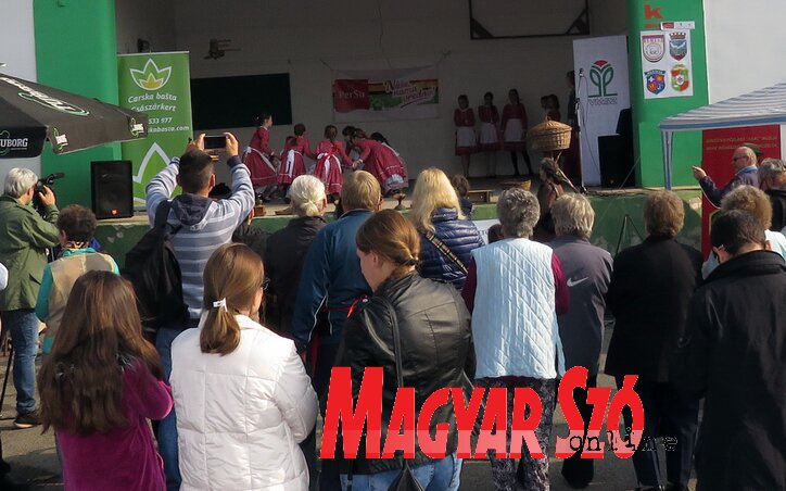 Hagyományápolás és közösségépítés (Kecskés István felvétele)