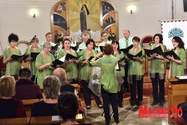 A zentai Cor Jesu Kamarakórus