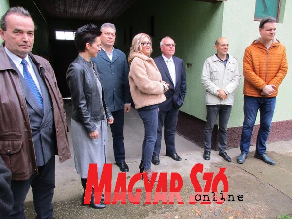 Jankovich Szilárd, Turkál Marianna, Szlákó József, Aleksandra Perović, Hajnal Jenő, Pribilla Attila, Nemanja Sarač (Fotó: Fekete J. József)