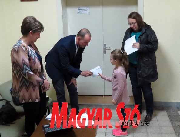A szülők többsége az anyanyelvi iskoláztatást választja (Fotó: Kecskés István)