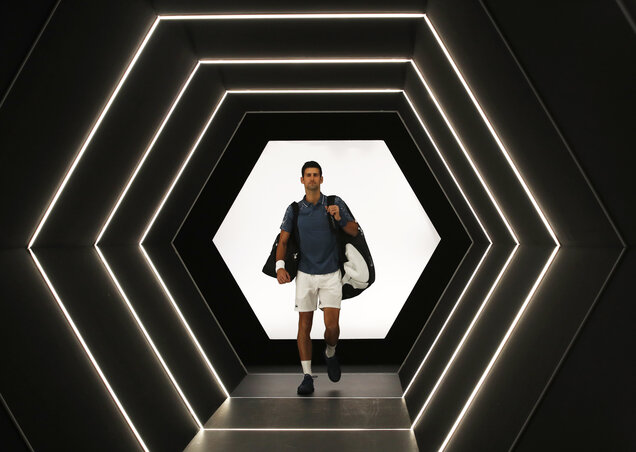 Novak Đoković már mint új világelső vonult be a Džumhur elleni meccsre (Fotó: Beta/AP) Novak Đoković már mint új világelső vonult be a Džumhur elleni meccsre (Fotó: Beta/AP)