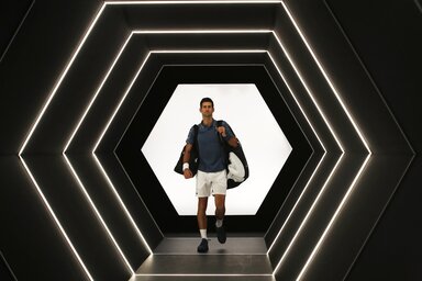 Novak Đoković már mint új világelső vonult be a Džumhur elleni meccsre (Fotó: Beta/AP)