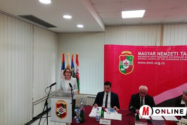 Ökrész Rozália, a Magyar Szó Kft. igazgatója ismertette a vállalat jövő évi terveit (Kabók Erika felvétele)