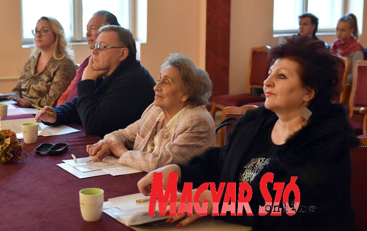 A zsűri A zsűri
