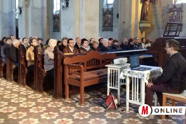 Borbély Zoltán előadása a Jézus Szíve-templomban (Szabó Nóra felvétele)