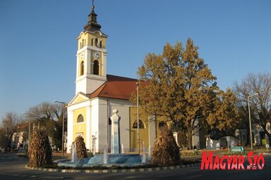 A koncert helyszíne: a kisteleki Szt. István-templom (Fotó: Kiss Zoltán)