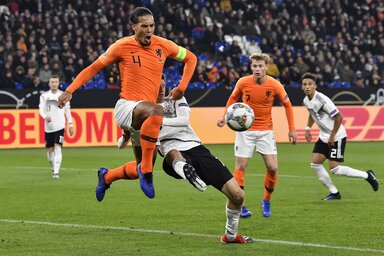 Virgil van Dijk az utolsó percben mentette meg csapatát (Fotó: Beta/AP)