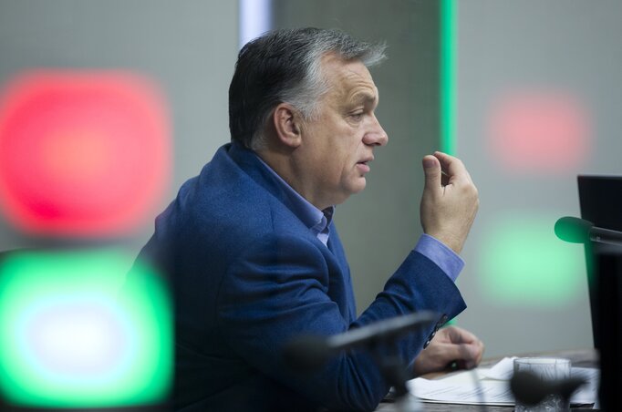 Orbán Viktor miniszterelnök interjút ad a Jó reggelt, Magyarország! című műsorban (Fotó: MTI/Balazs Mohai) Orbán Viktor miniszterelnök interjút ad a Jó reggelt, Magyarország! című műsorban (Fotó: MTI/Balazs Mohai)