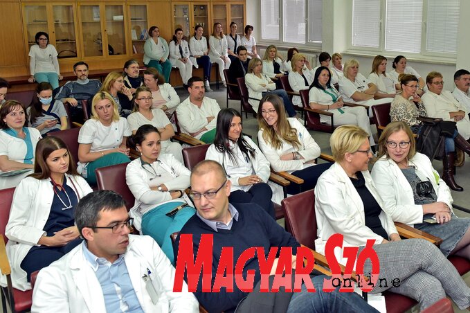 A kórház dolgozói a szemináriumon (Fotó: Gergely Árpád) A kórház dolgozói a szemináriumon (Fotó: Gergely Árpád)