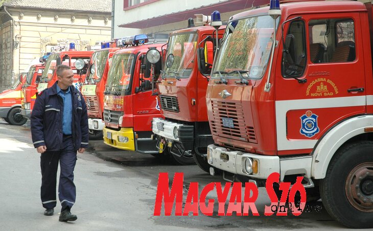 A Zombori utca és a Pál pátriárka sugárút sarkán tervezik megépíteni az új tűzoltóotthont, a mostani laktanya – bevetésstratégiai szempontból – előnytelen helyen van (Ótos András felvétele)