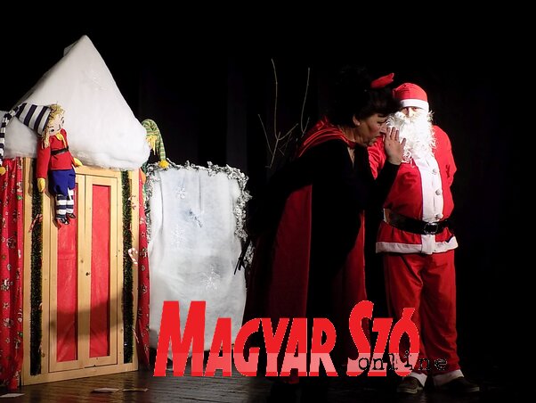A Télapó levele osztatlan sikert aratott a gyermekek körében (Szögi Csaba felvétele)