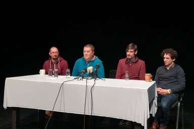 Mess Attila, Urbán András, Mészáros Gábor és Kucsov Borisz a KDSZ sajtótájékoztatóján