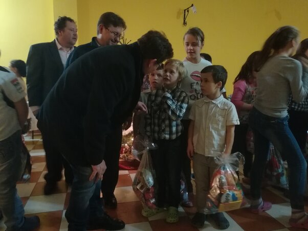 A gyerekek boldogan szerepeltek szüleik és vendégeik előtt (Fotó: Fehér Rózsa)