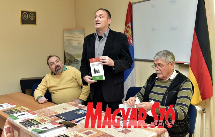 Dr. Mészáros Zoltán, Weiss Rudolf és Matuska Márton (Fotó: Gergely Árpád) Dr. Mészáros Zoltán, Weiss Rudolf és Matuska Márton (Fotó: Gergely Árpád)