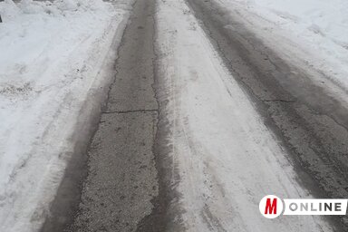 A község legtöbb utcájáról nem sikerült eltakarítani a havat (Fotó: Mausz László)