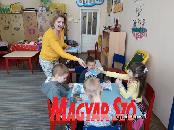 Szabadon szárnyaló fantáziájuknak semmi sem szab határt (Homolya Horváth Ágnes felvétele) Szabadon szárnyaló fantáziájuknak semmi sem szab határt (Homolya Horváth Ágnes felvétele)