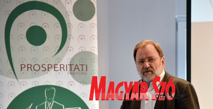 Nagy Imre: Ma már online történik a pályázás, tehát csupán a kezdet volt nehéz (Ótos András felvétele)