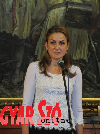 Zombor polgármester asszonya (Fotó: Fekete J. József)