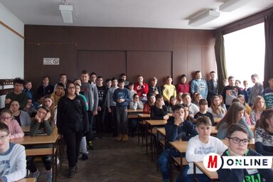 Új információkkal gazdagodnak a táborlakók (Horváth Zsolt felvétele)