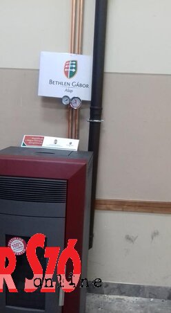 Pellettel fűtik a színháztermet Pellettel fűtik a színháztermet