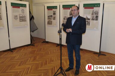 Hugyik Richárd nyitotta meg a kiállítást (Csincsik Zsolt felvétele)