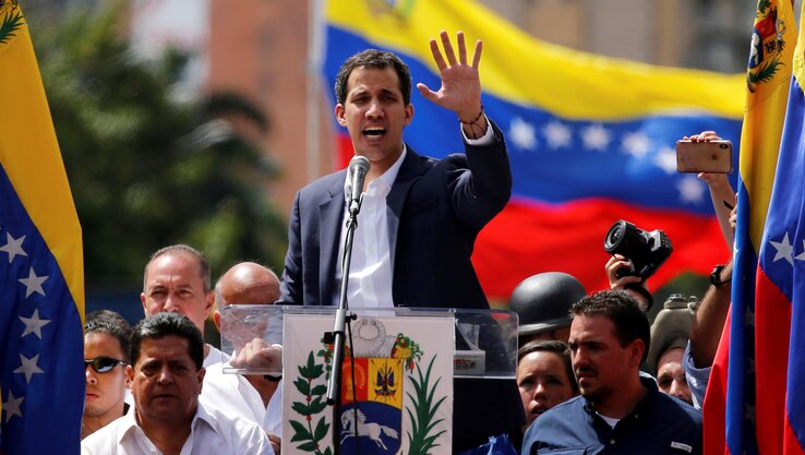 Juan Guaido államfővé nyilvánította magát az ellenzéki tüntetéseken (Fotó: AP/Beta)