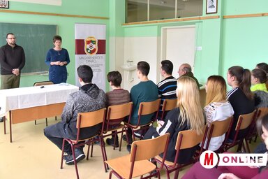 Jerasz Anikó nyitotta meg a csókai versenyt