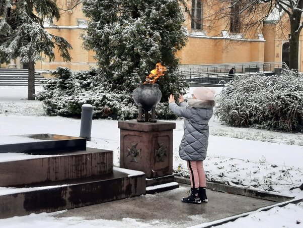 Örökláng a łódźi zsidóság emlékére Örökláng a łódźi zsidóság emlékére