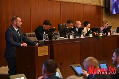 A tartományi parlament ülése a tavalyi költségvetés zárszámadása kapcsán (Ótos András felvétele)