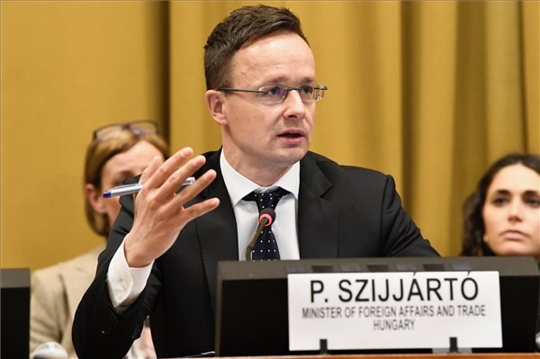 Szijjártó Péter (fotó: MTI/KKM) Szijjártó Péter (fotó: MTI/KKM)