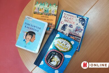 A könyvtár által ajánlott olvasmányok (Lukács Melinda felvétele)