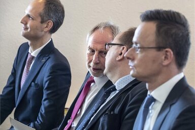 Szijjártó Péter, Németh Zsolt, Frank Spengler és Ugrósdy Márton (fotó: MTI)