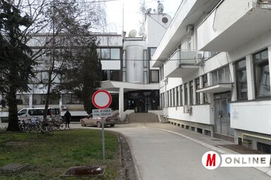 A törökbecsei Egészségház hatalmas adóssággal küszködik (Fehér Rózsa felvétele)